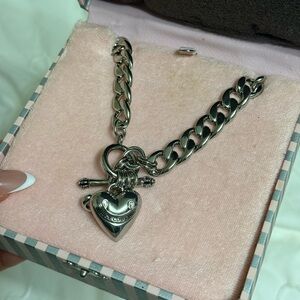 Juicy couture silver necklace J